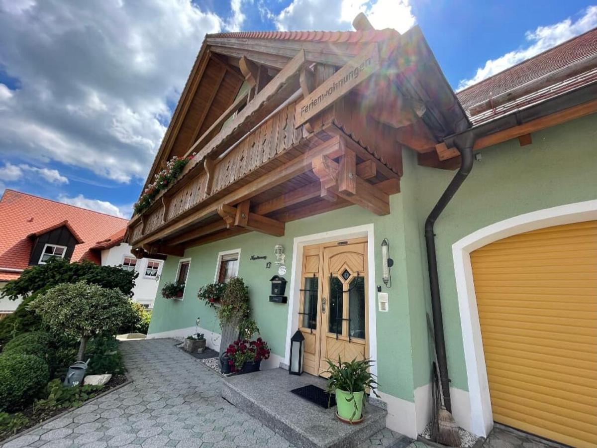 Ferienwohnungen Am Kirchberg Neualbenreuth Exterior photo